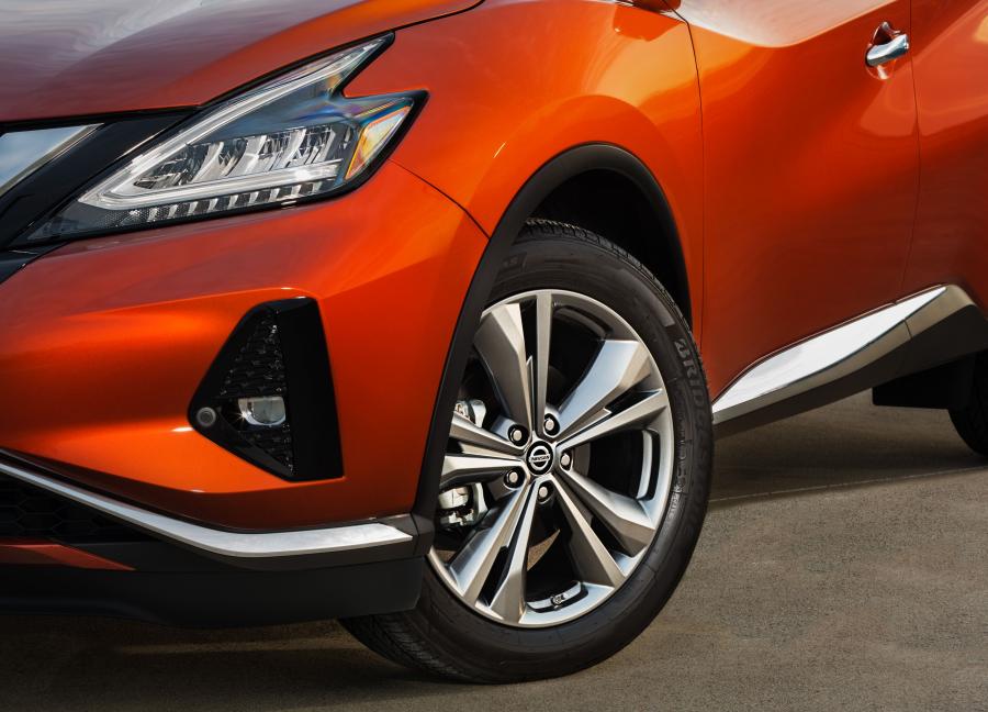 Детали экстерьера Nissan Murano 2018 года  (NA) (фото 27 из 40)
